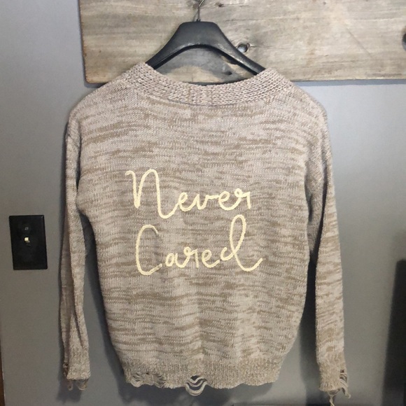 Revolve Wildfox distressed v neck knit sweater - Picture 6 of 12